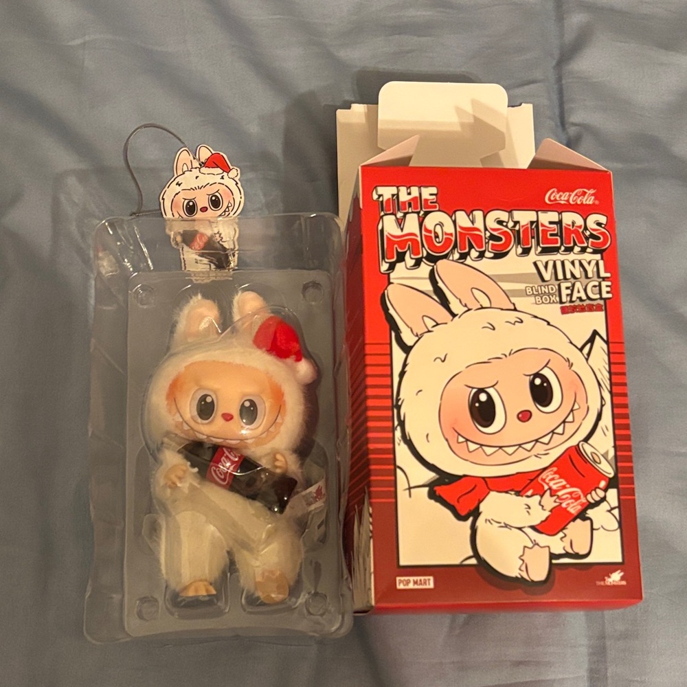 Labubu Coca Cola The Monsters Vinyl Figure *Sold out item* brand new